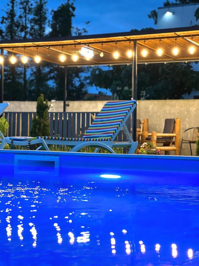 Apollo Plus Cottages Ureki Exterior photo